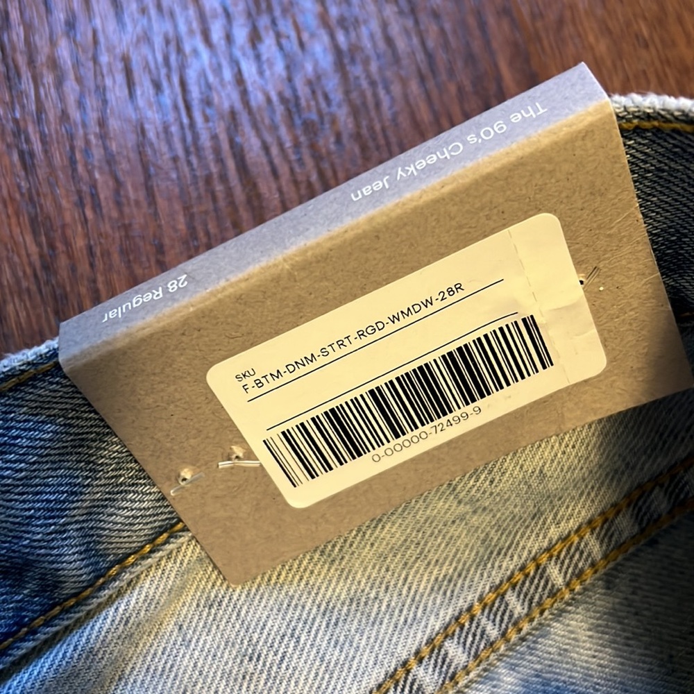 everlane 90s cheeky high rise denim 28 rigid NWT - Picture 4 of 9